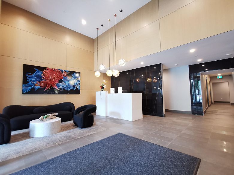 1001 3438 Sawmill Crescent