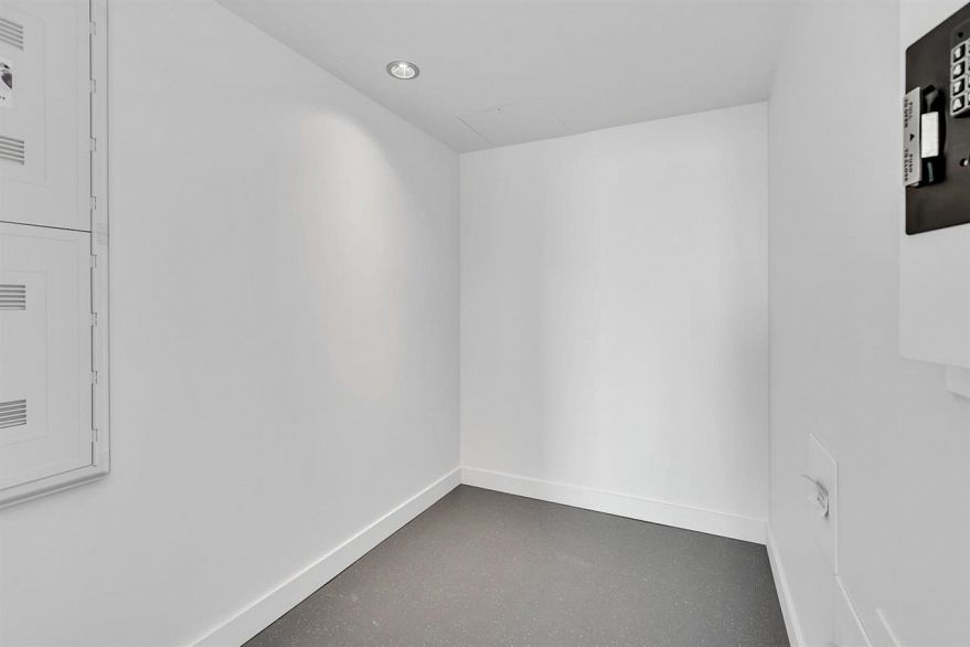 2911 1289 Hornby Street