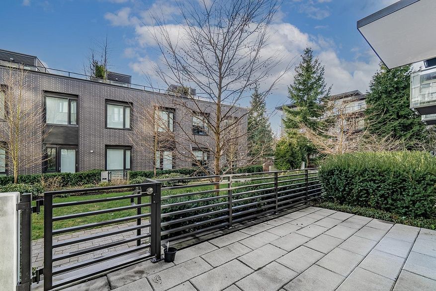 M106 5681 Birney Avenue