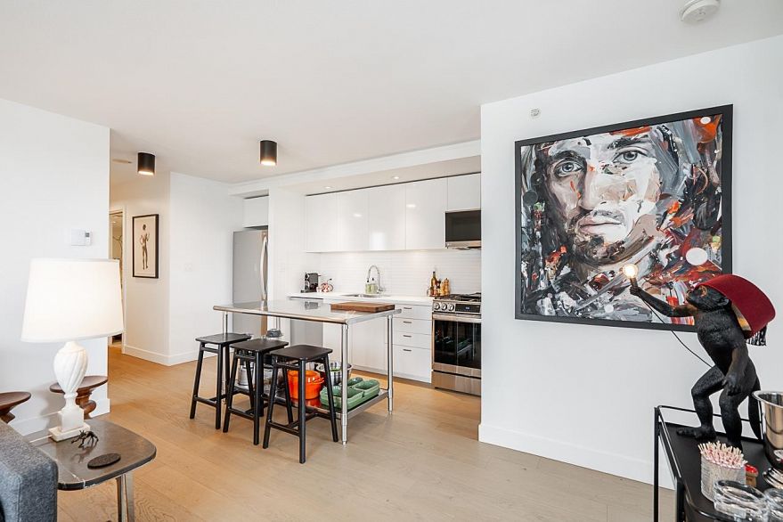 905 328 E 11th Avenue