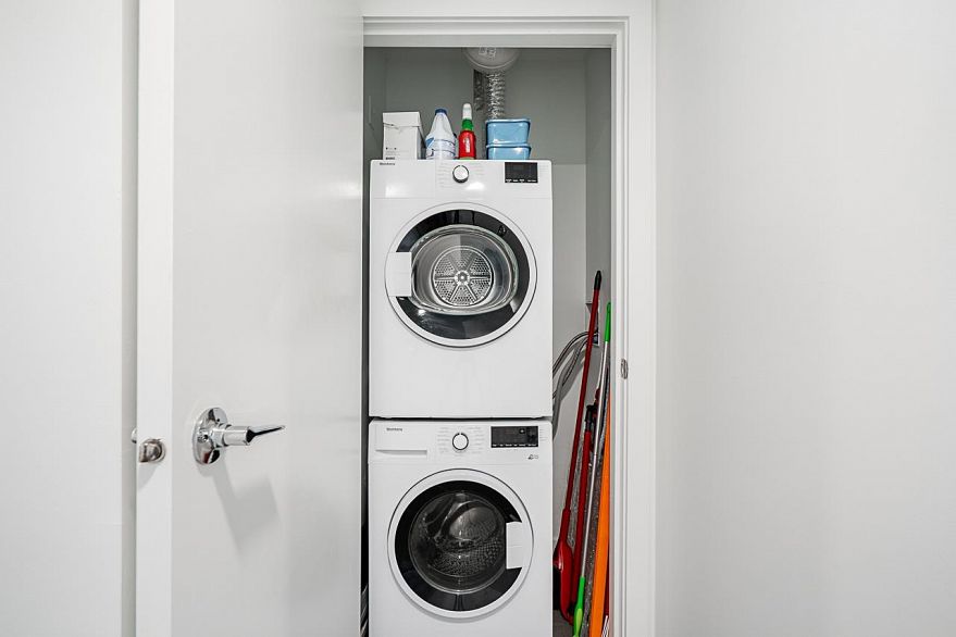 905 328 E 11th Avenue