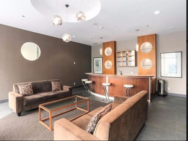 1602 989 Beatty Street