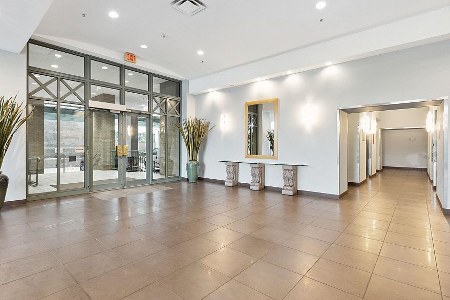 607 1188 Quebec Street