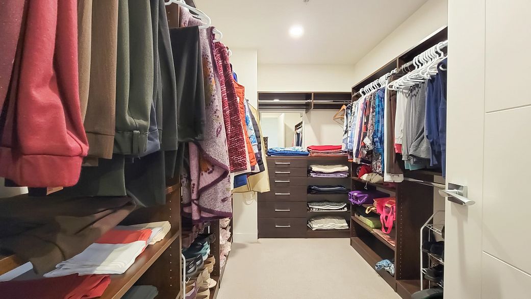 671 438 W King Edward Avenue