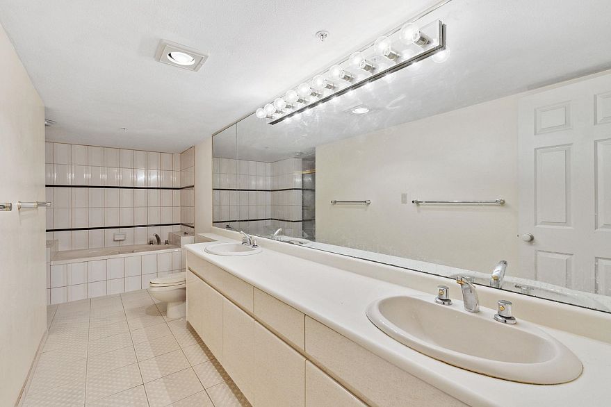 607 1188 Quebec Street