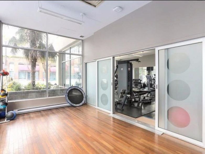 1602 989 Beatty Street