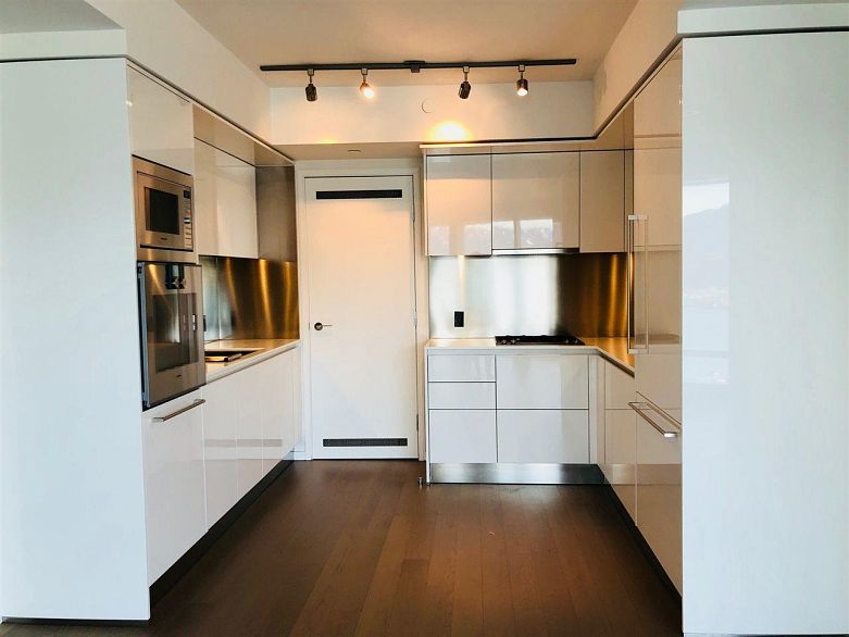 4505 1151 W Georgia Street