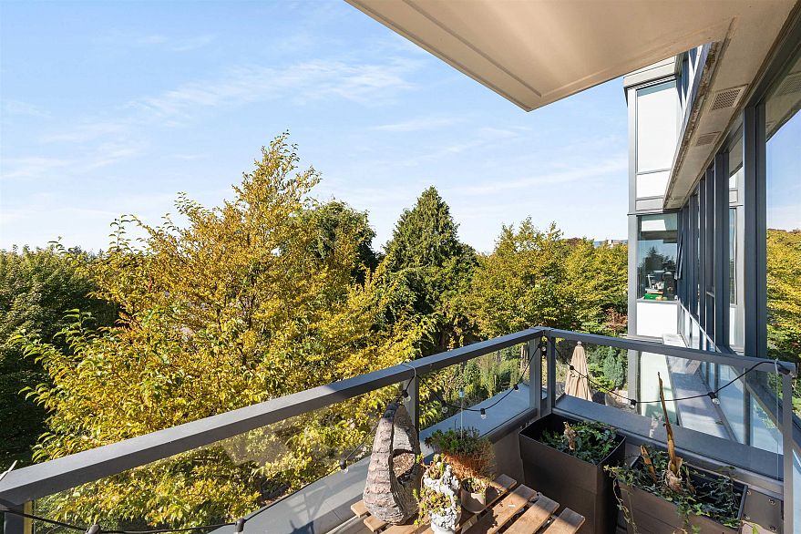 310 6333 West Boulevard