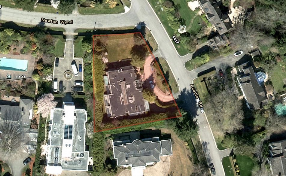 1425 Acadia Road