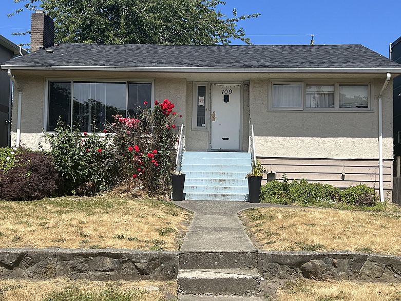 709 W 64th Avenue
