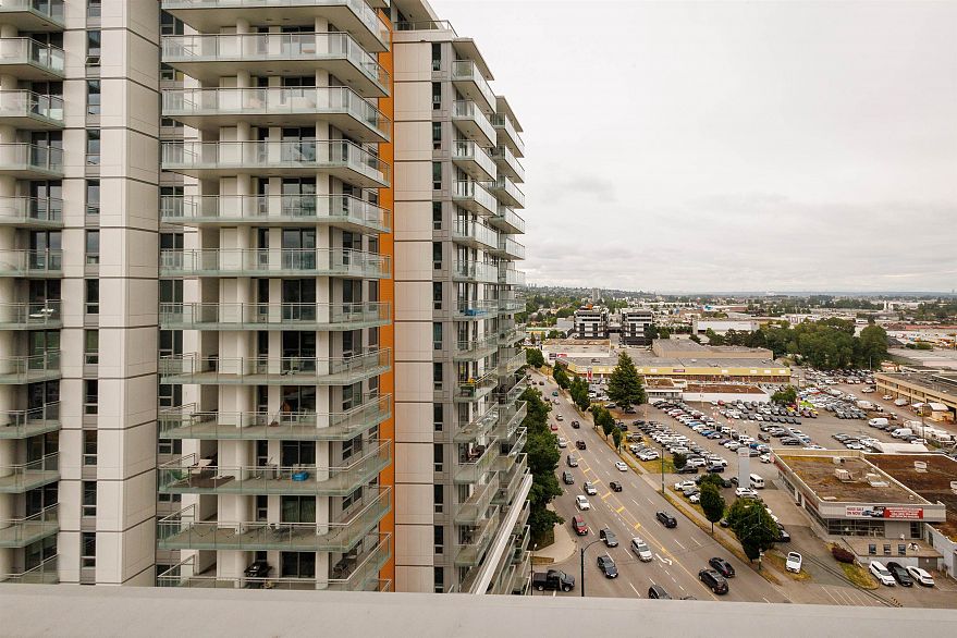 1809 455 SW Marine Drive