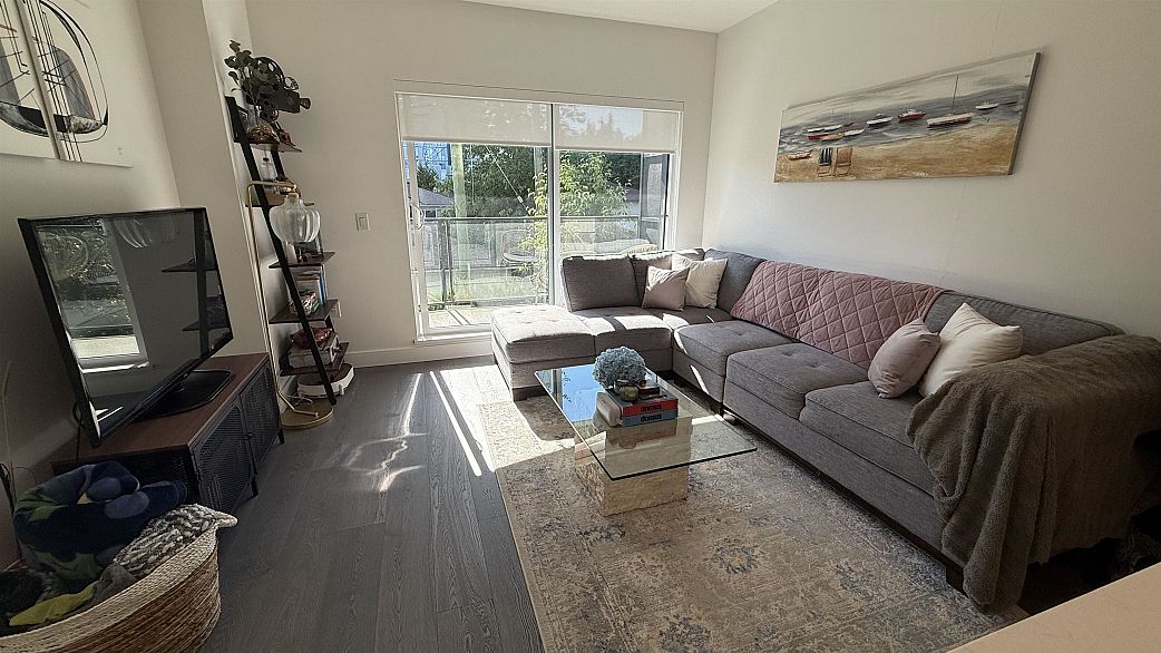 207 488 W 58th Avenue