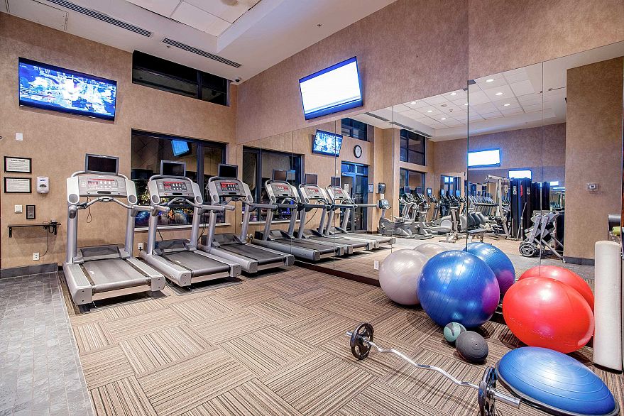 2005 788 Richards Street