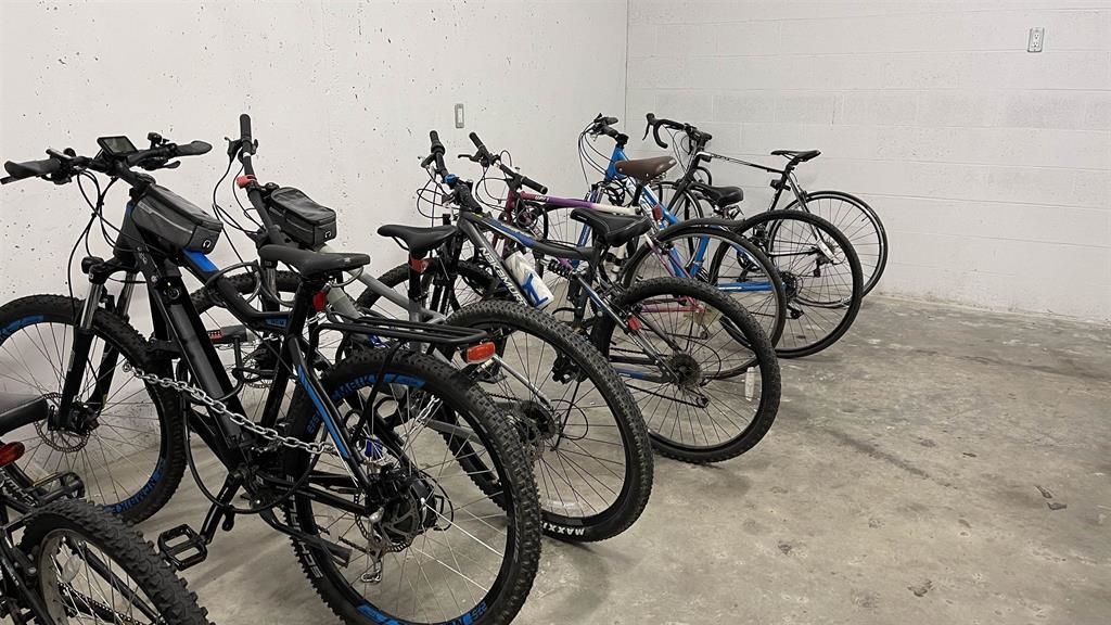 306 4988 Cambie Street