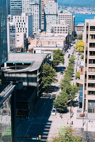 2005 788 Richards Street