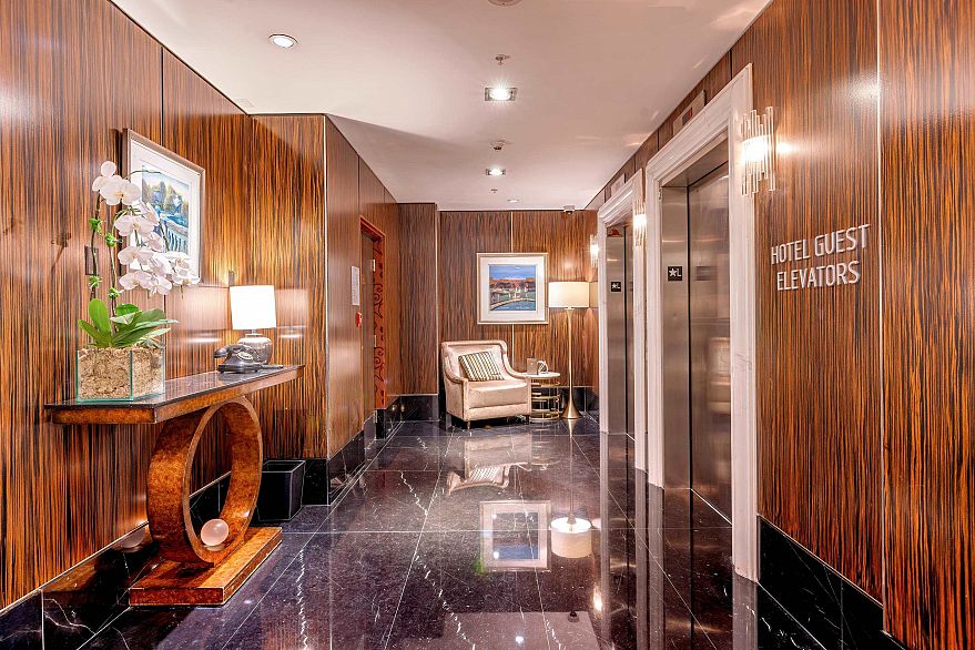 2005 788 Richards Street