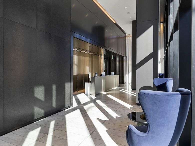 1104 889 Pacific Street