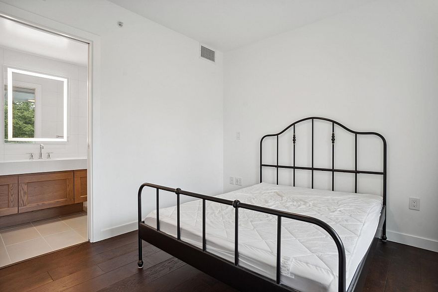 1604 5629 Birney Avenue