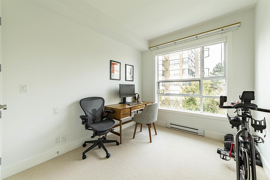 306 2128 W 40th Avenue