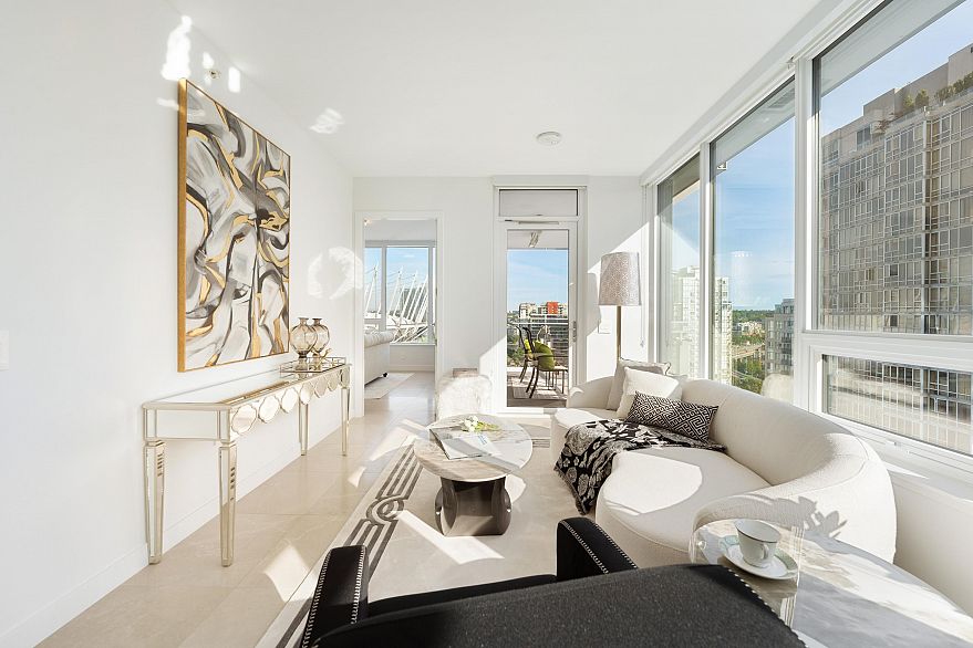 1604 885 Cambie Street