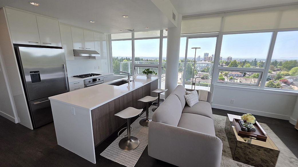 907 6383 Cambie Street