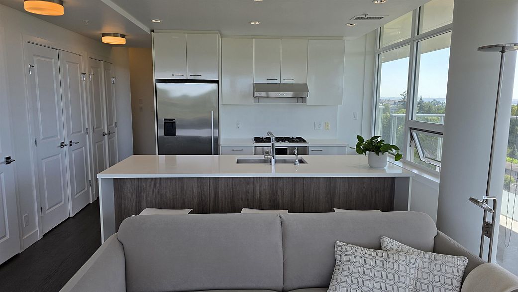 907 6383 Cambie Street