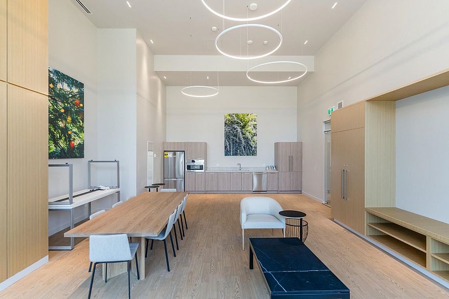 1604 5629 Birney Avenue