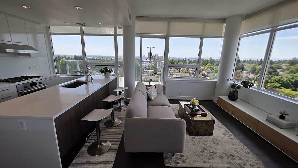 907 6383 Cambie Street