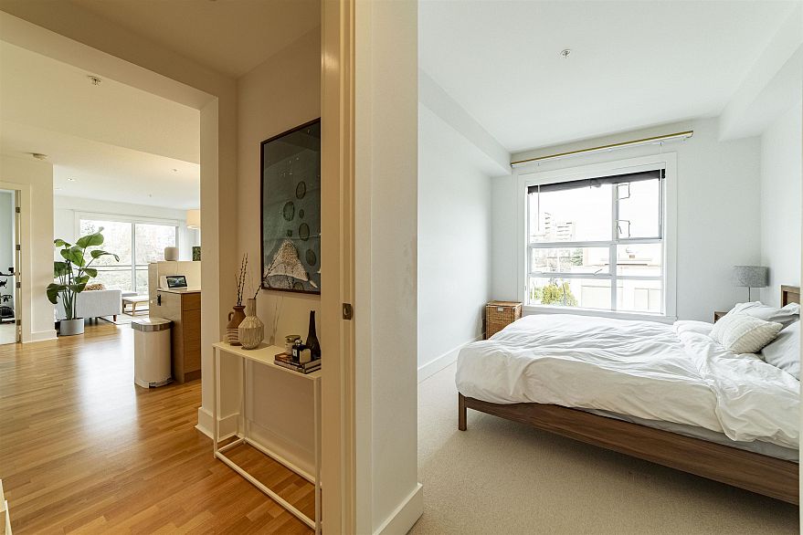 306 2128 W 40th Avenue