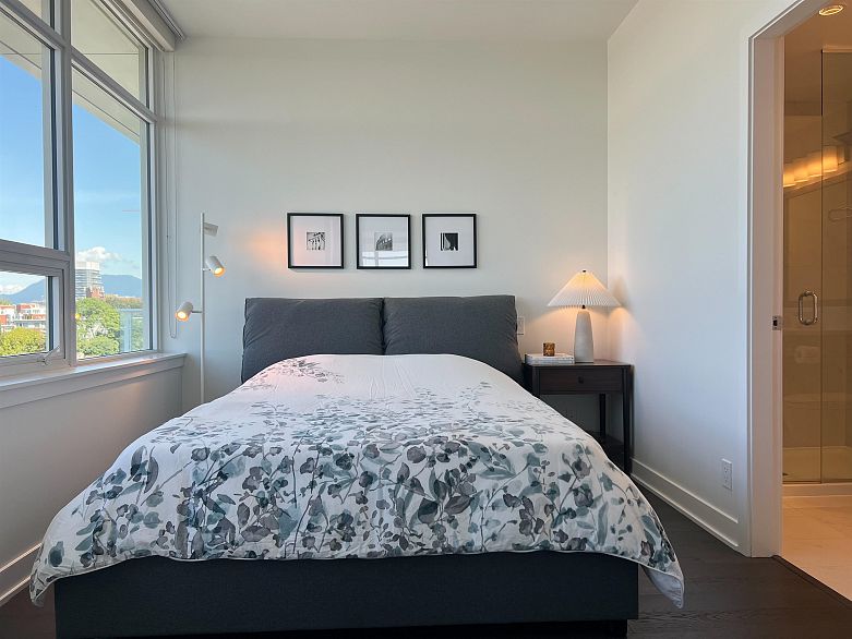 907 6383 Cambie Street