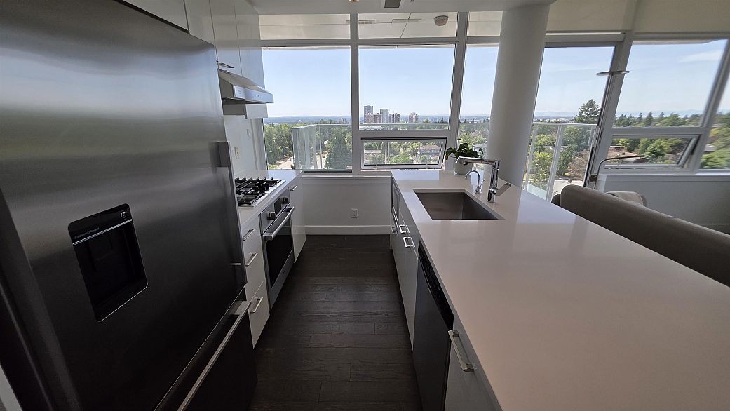 907 6383 Cambie Street