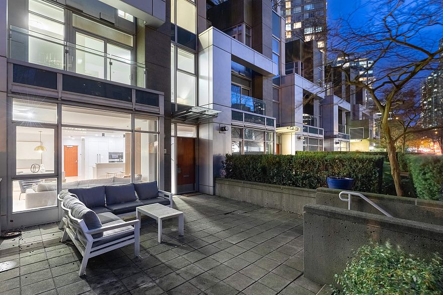 TH23 1281 W Cordova Street