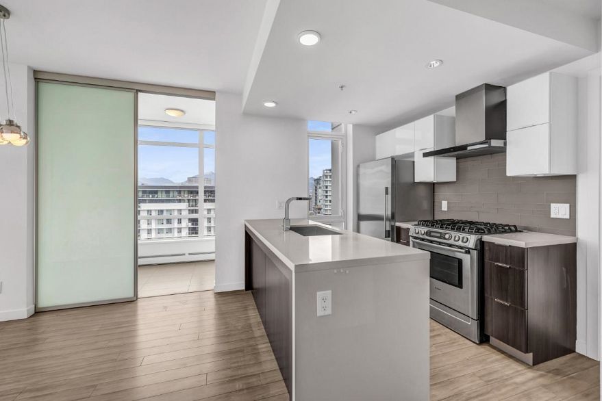 1502 1775 Quebec Street