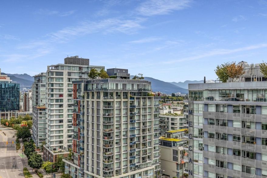 1502 1775 Quebec Street