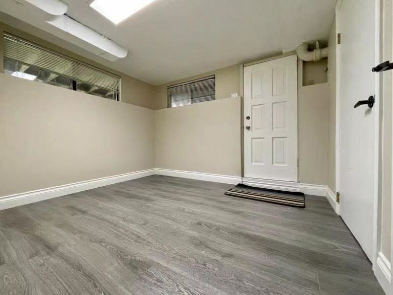 1749 West 62nd Avenue