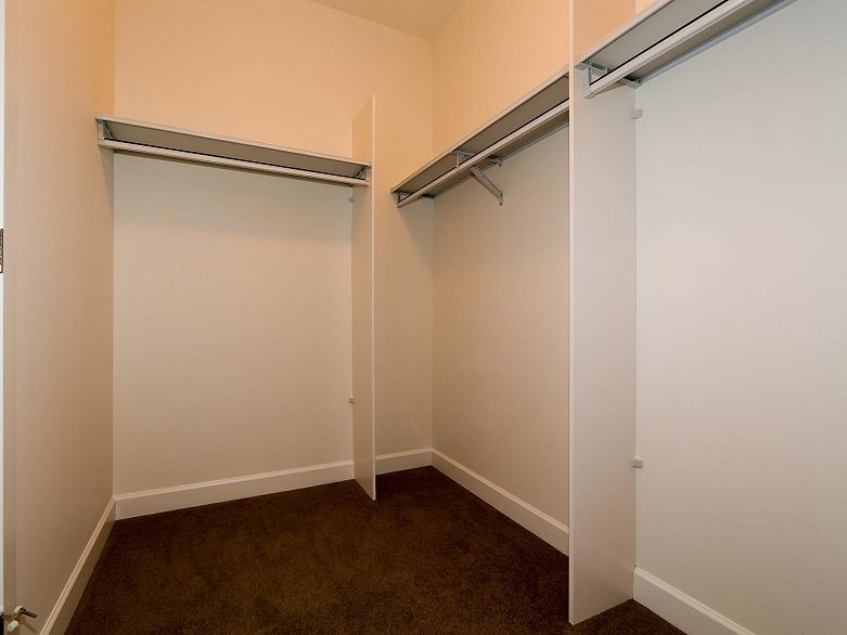 TH2 3355 Binning Road