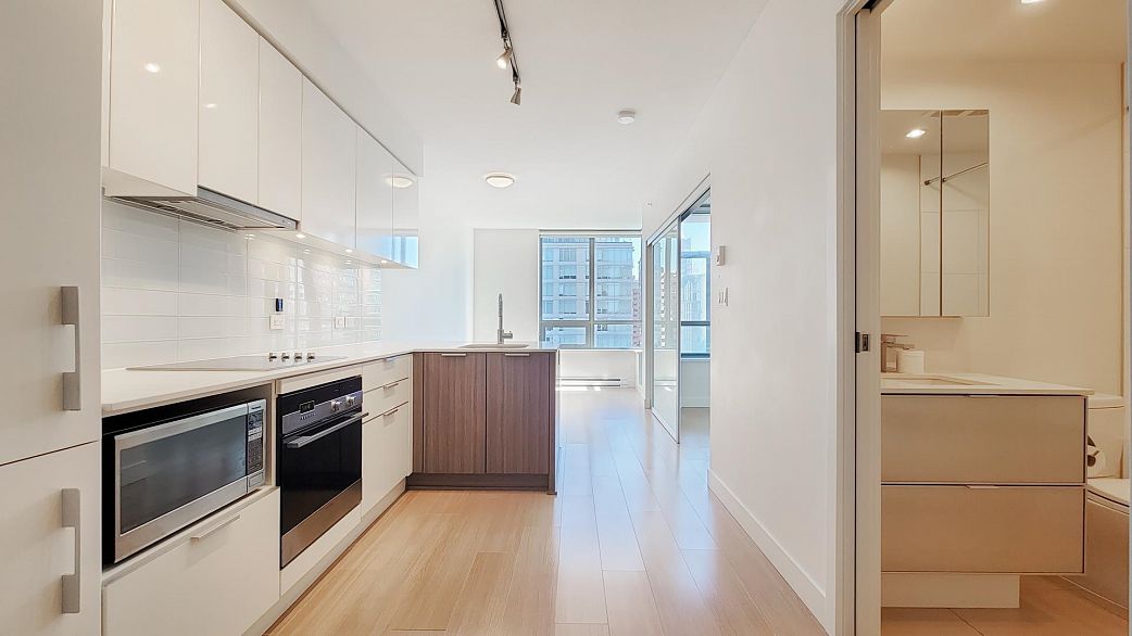 1205 1308 Hornby Street