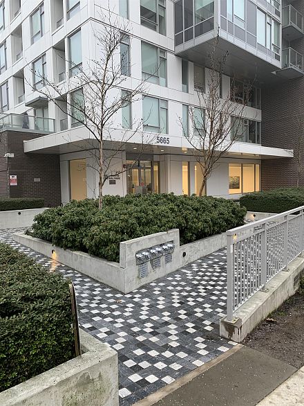 603 5665 Boundary Road
