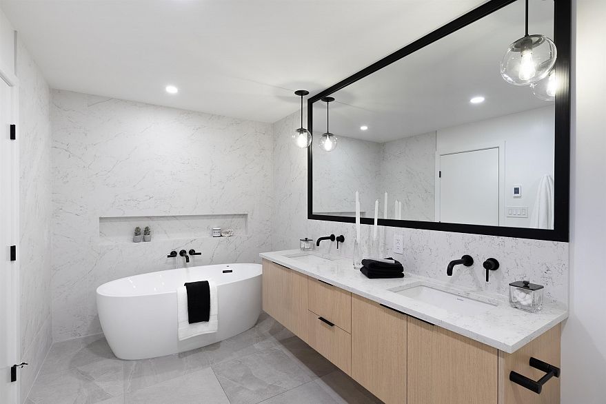 TH23 1281 W Cordova Street