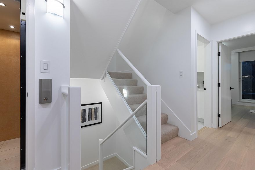 TH23 1281 W Cordova Street