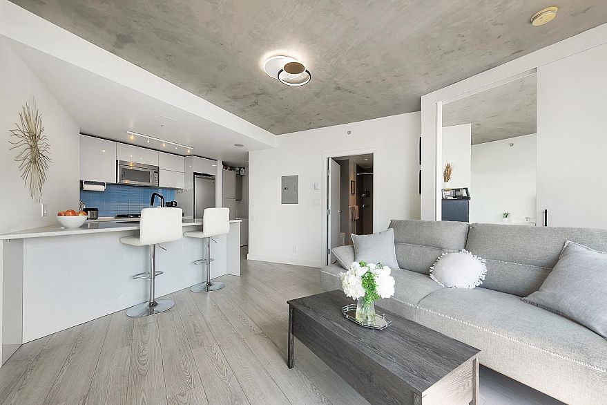 3209 128 W Cordova Street