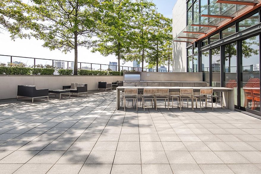 3209 128 W Cordova Street