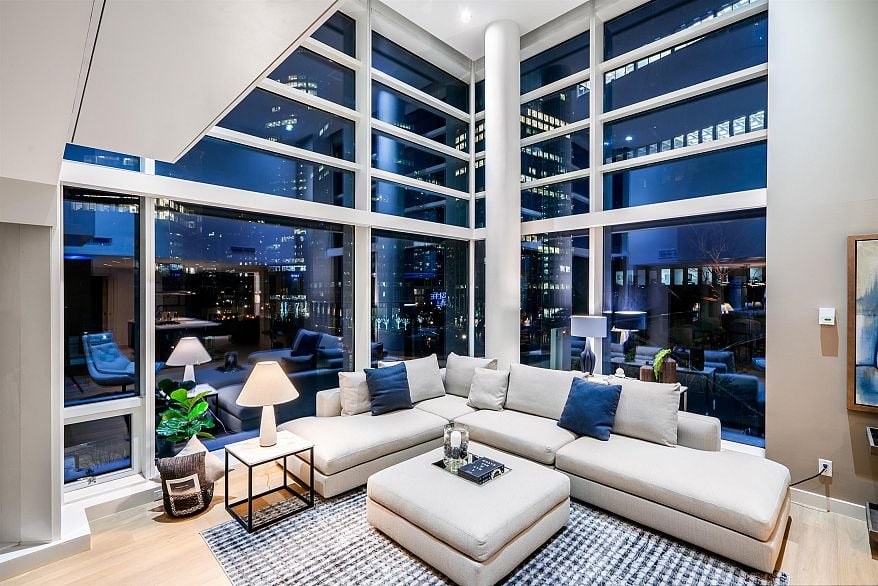 503 1139 W Cordova Street