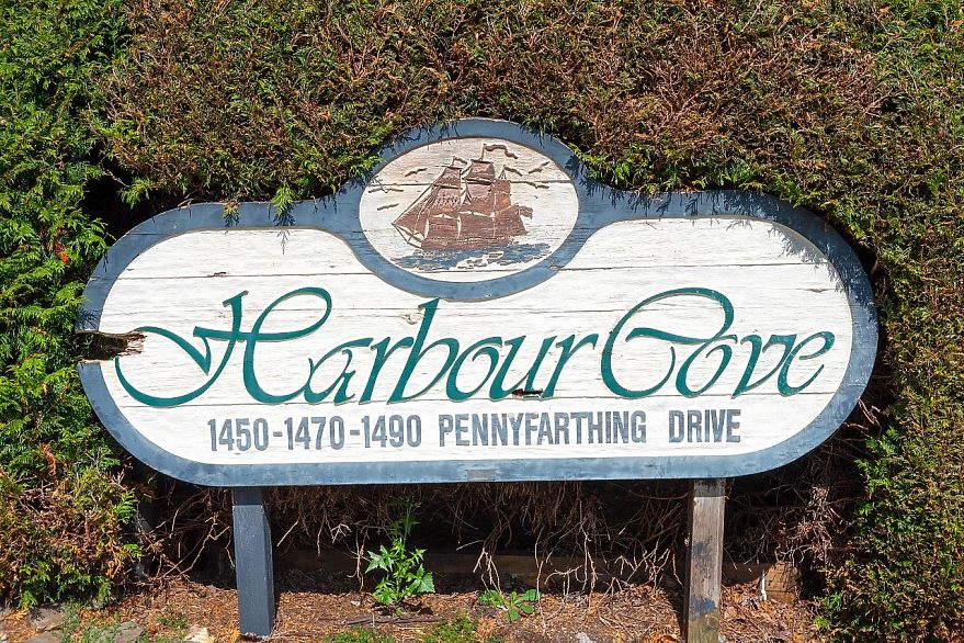 408 1470 Pennyfarthing Drive