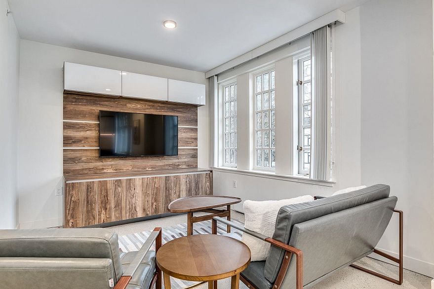 207 1170 BARCLAY STREET, Vancouver BC V6E 1H1