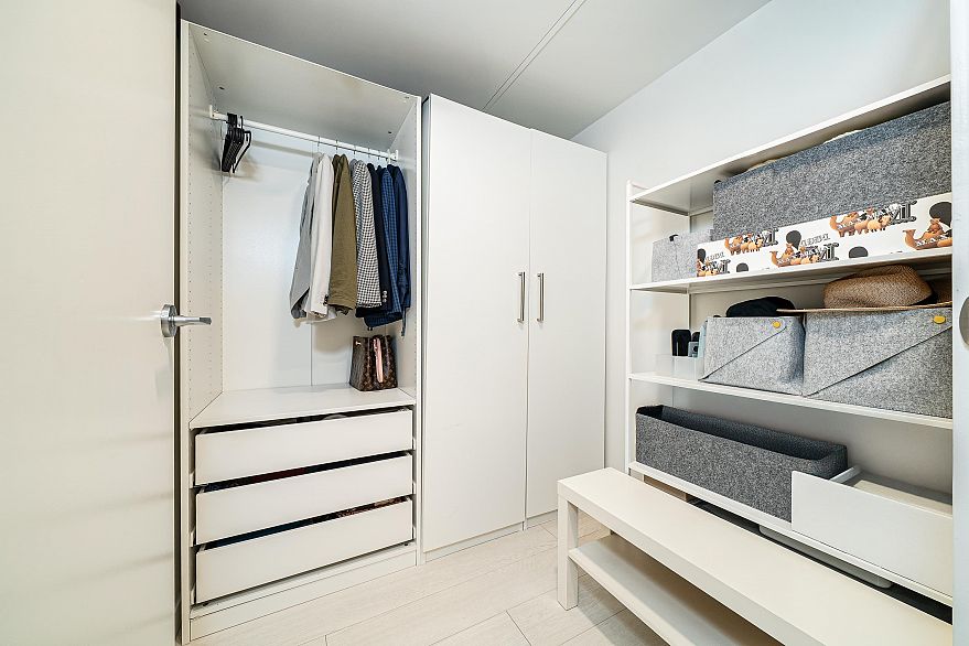 609 180 E 2nd Avenue