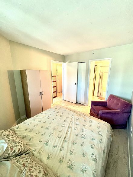 2501 438 Seymour Street