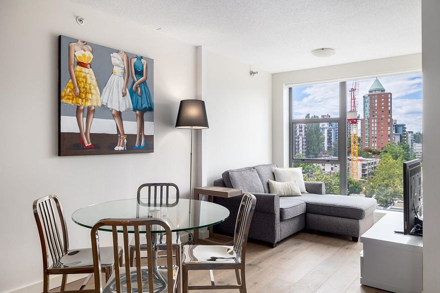 803 1723 Alberni Street