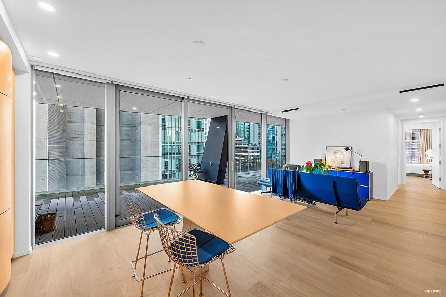 804 1568 Alberni Street