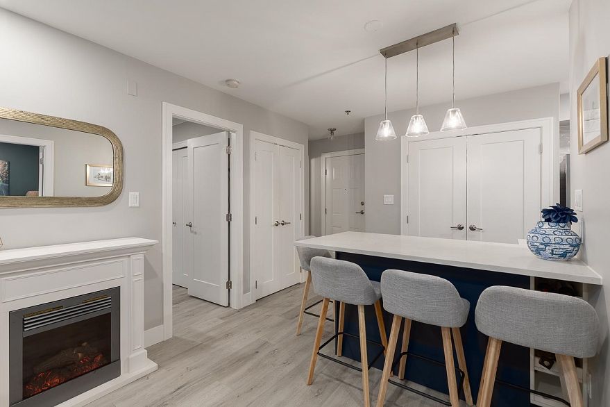 103 1516 E 1st Avenue